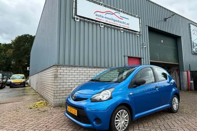 Toyota Aygo (2013) thumbnail 1