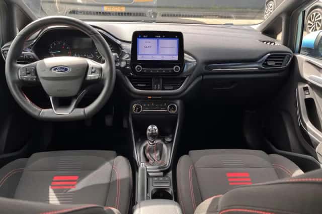 Ford Fiesta (2022) thumbnail 4