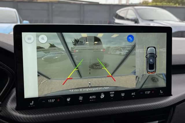 Ford Kuga (2026) thumbnail 5