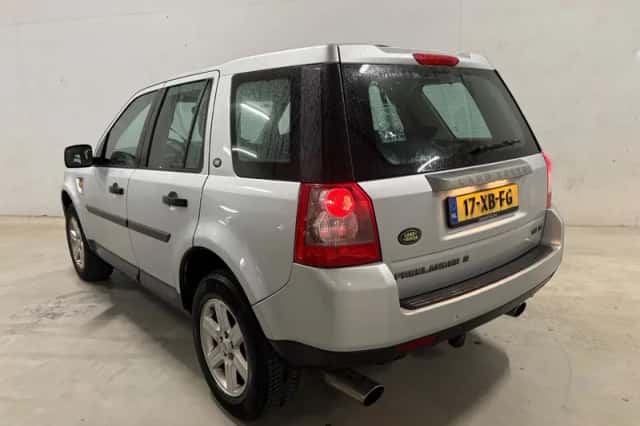 Land Rover Freelander (2007) thumbnail 5