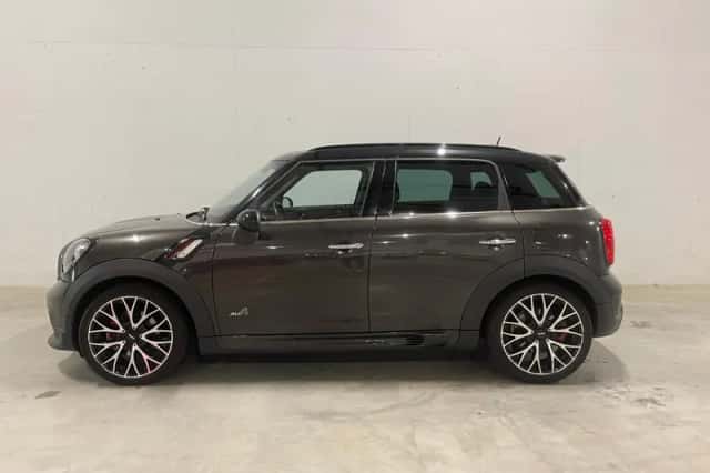 MINI Countryman (2014) thumbnail 2