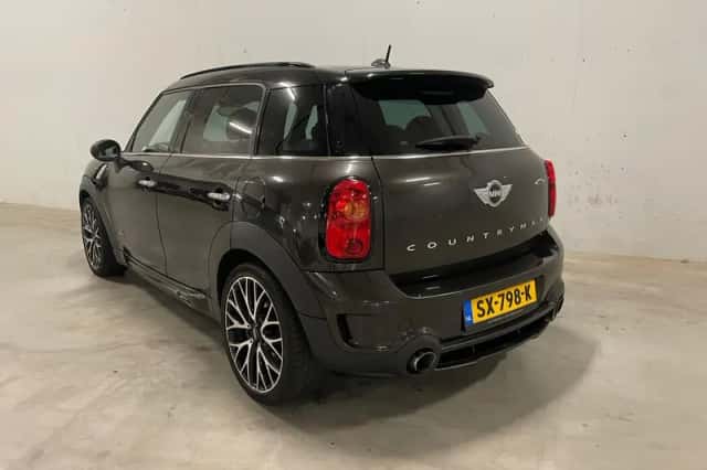 MINI Countryman (2014) thumbnail 6