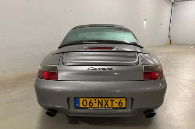 Porsche 911 (2001) thumbnail 6