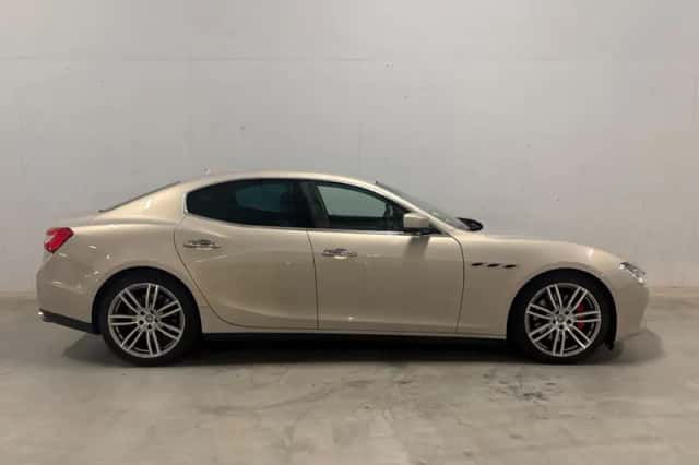 Maserati Ghibli (2015) thumbnail 2