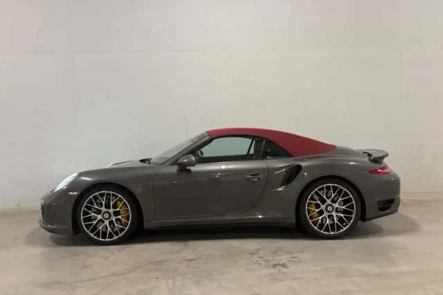 Porsche 911 (2014) thumbnail 1