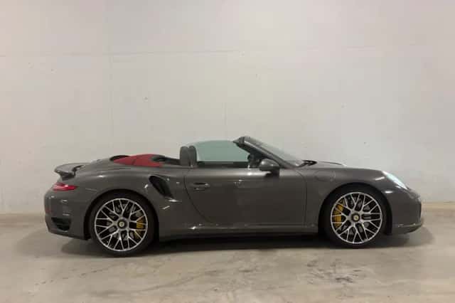 Porsche 911 (2014) thumbnail 2