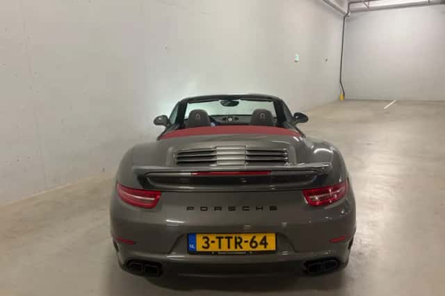 Porsche 911 (2014) thumbnail 4