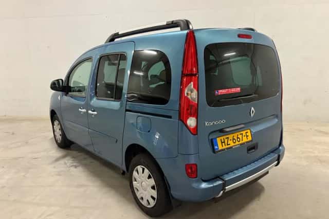 Renault Kangoo (2013) thumbnail 2
