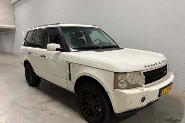 Land Rover Range Rover (2006) thumbnail 3