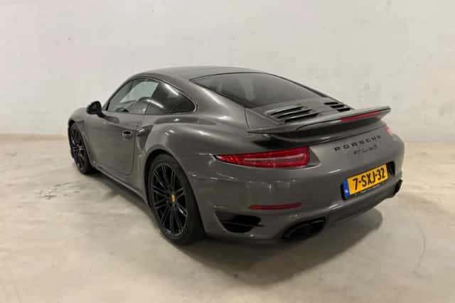 Porsche 911 (2014) thumbnail 5