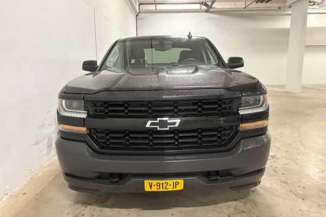 Chevrolet SILVERADO (2017) thumbnail 5