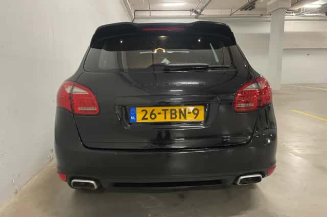Porsche Cayenne (2012) thumbnail 5