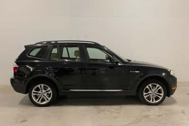 BMW X3 (2008) thumbnail 2