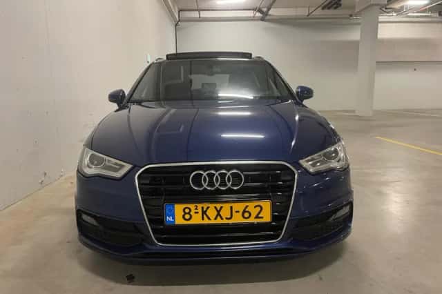 Audi A3 (2013) thumbnail 4