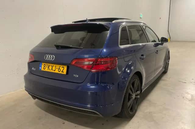 Audi A3 (2013) thumbnail 5