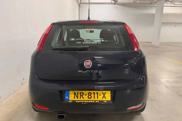 Fiat Punto (2017) thumbnail 3