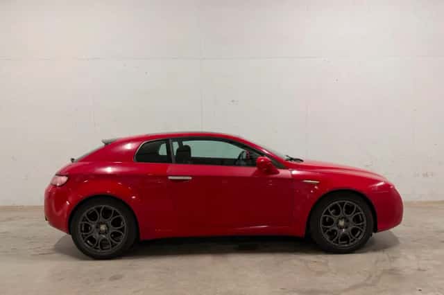 Alfa Romeo Brera (2006) thumbnail 2