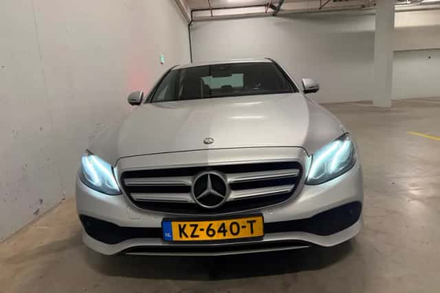 Mercedes-Benz E-Klasse (2016) thumbnail 6