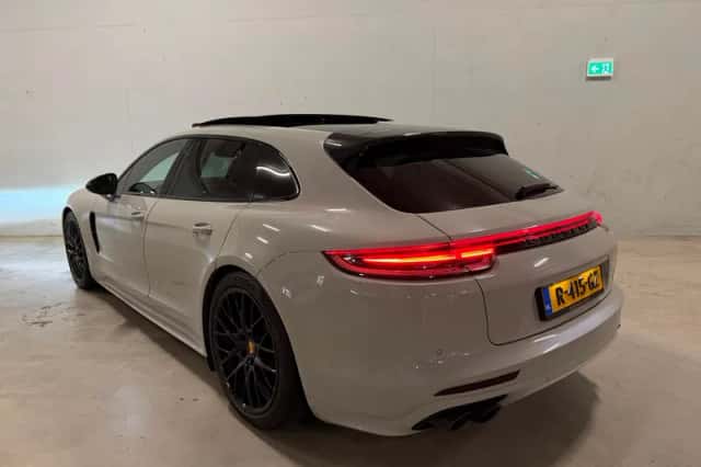 Porsche Panamera (2018) thumbnail 5