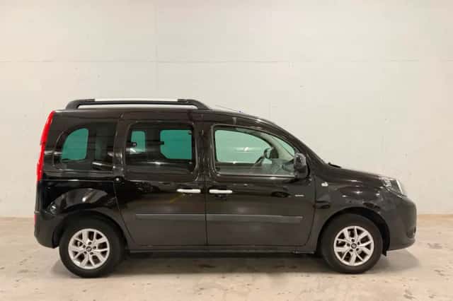 Renault Kangoo (2018) thumbnail 1
