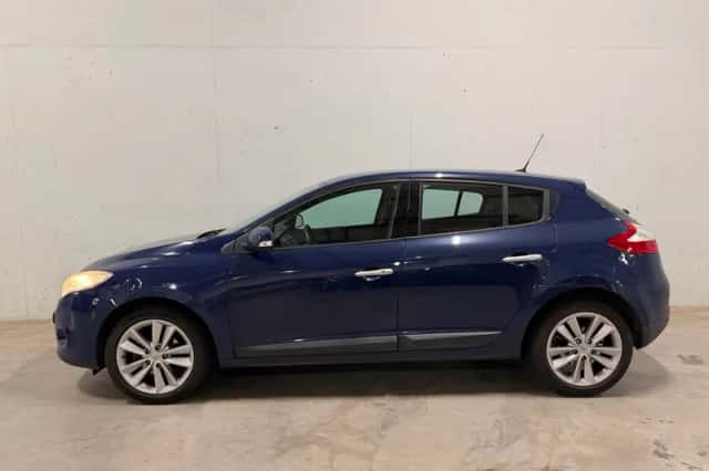 Renault Mégane (2009) thumbnail 2