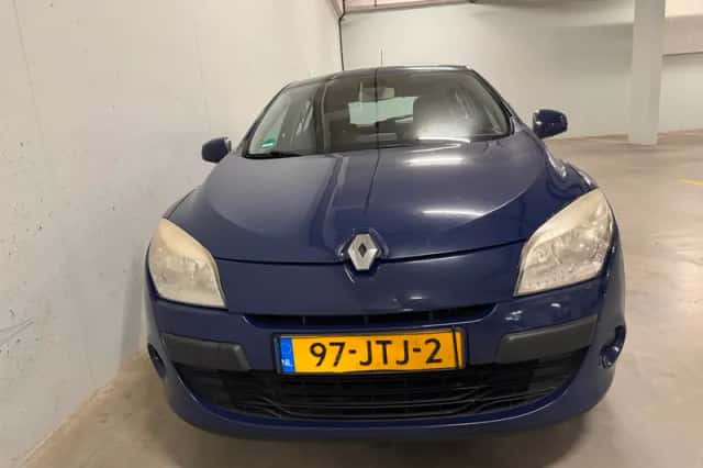 Renault Mégane (2009) thumbnail 5