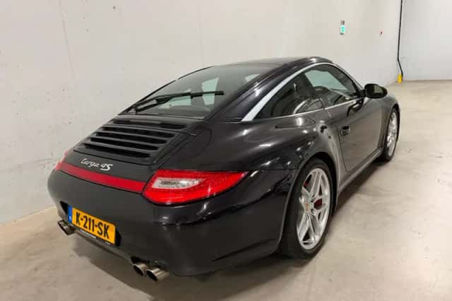 Porsche 911 (2009) thumbnail 4