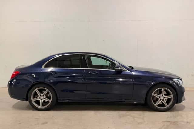 Mercedes-Benz C-Klasse (2015) thumbnail 1
