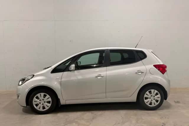 Hyundai ix20 (2013) thumbnail 1