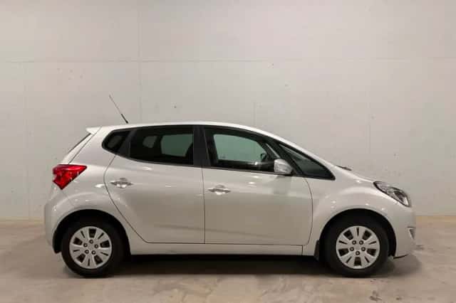 Hyundai ix20 (2013) thumbnail 2