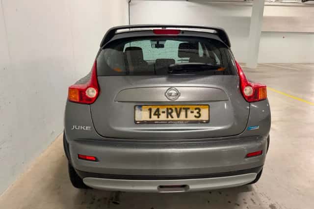Nissan Juke (2011) thumbnail 4