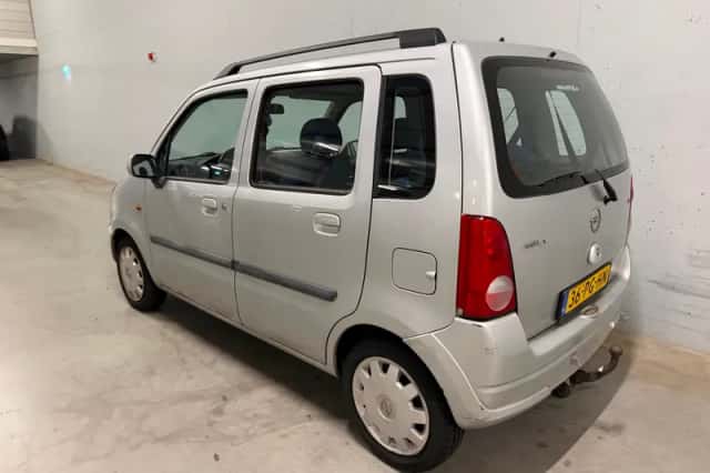 Opel Agila (2004) thumbnail 5