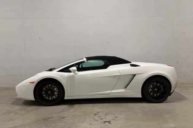 Lamborghini Gallardo (2007) thumbnail 2