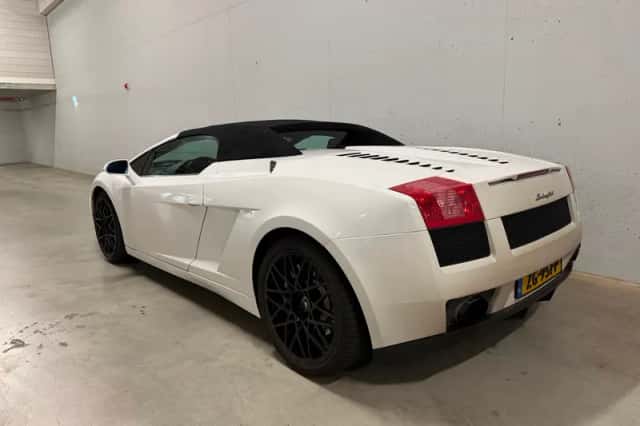 Lamborghini Gallardo (2007) thumbnail 4