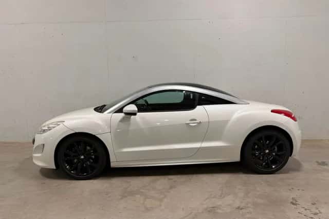 Peugeot RCZ (2011) thumbnail 1