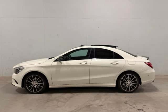Mercedes-Benz CLA-Klasse (2017) thumbnail 2
