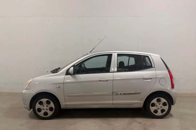 Kia Picanto (2006) thumbnail 6