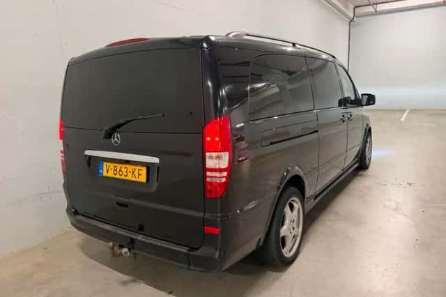 Mercedes-Benz Viano (2010) thumbnail 5
