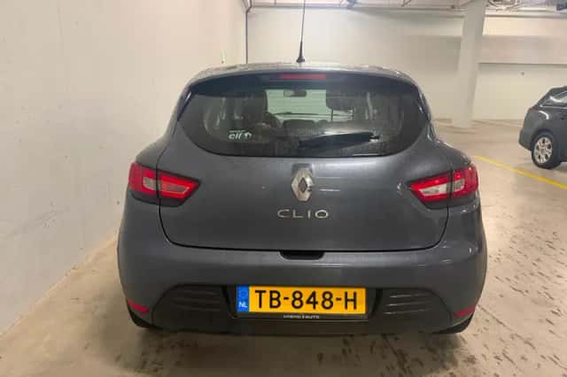 Renault Clio (2018) thumbnail 4