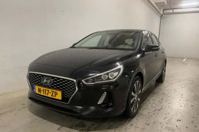 Hyundai i30 (2017) thumbnail 4