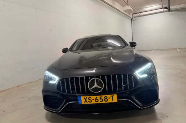 Mercedes-Benz AMG GT (2019) thumbnail 3