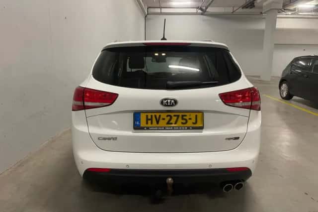 Kia Cee'd (2016) thumbnail 5