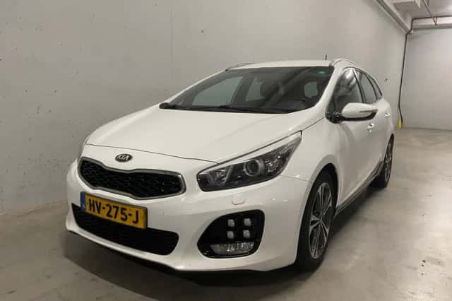 Kia Cee'd (2016) thumbnail 6