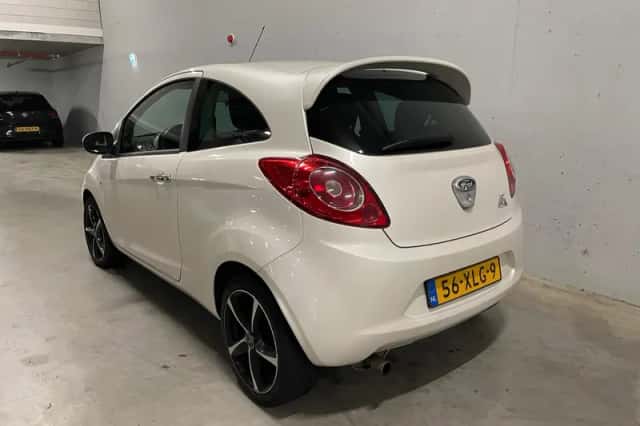 Ford Ka (2012) thumbnail 5