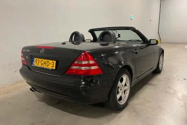 Mercedes-Benz SLK-Klasse (2000) thumbnail 3