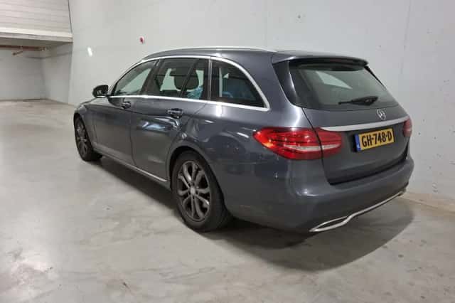 Mercedes-Benz C-Klasse (2014) thumbnail 4
