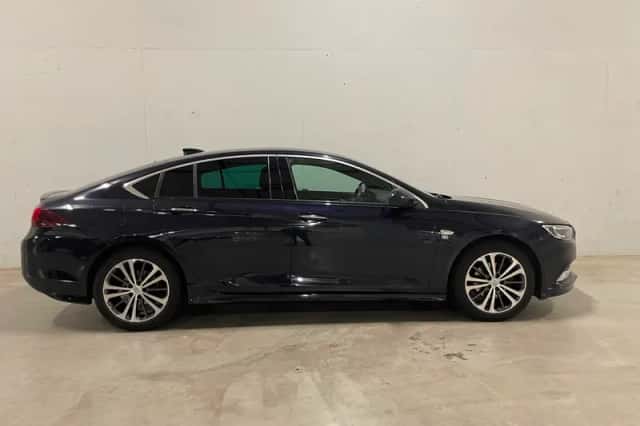 Opel Insignia Grand Sport (2017) thumbnail 1