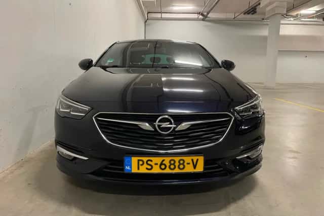 Opel Insignia Grand Sport (2017) thumbnail 4