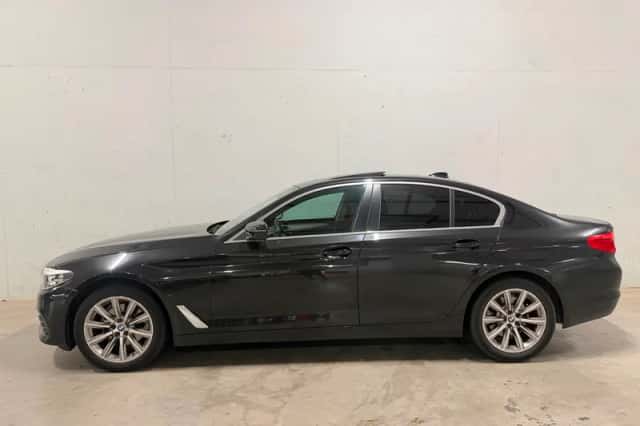 BMW 5-Serie (2019) thumbnail 1