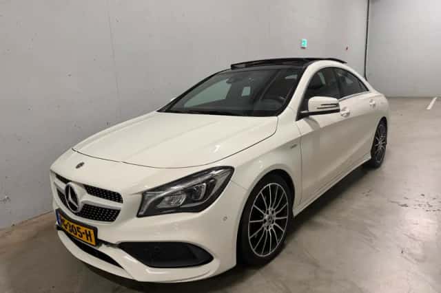 Mercedes-Benz CLA-Klasse (2017) thumbnail 3